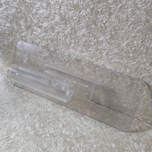 Nestemäinen tapetti Asennuslasta läpinäkyvä